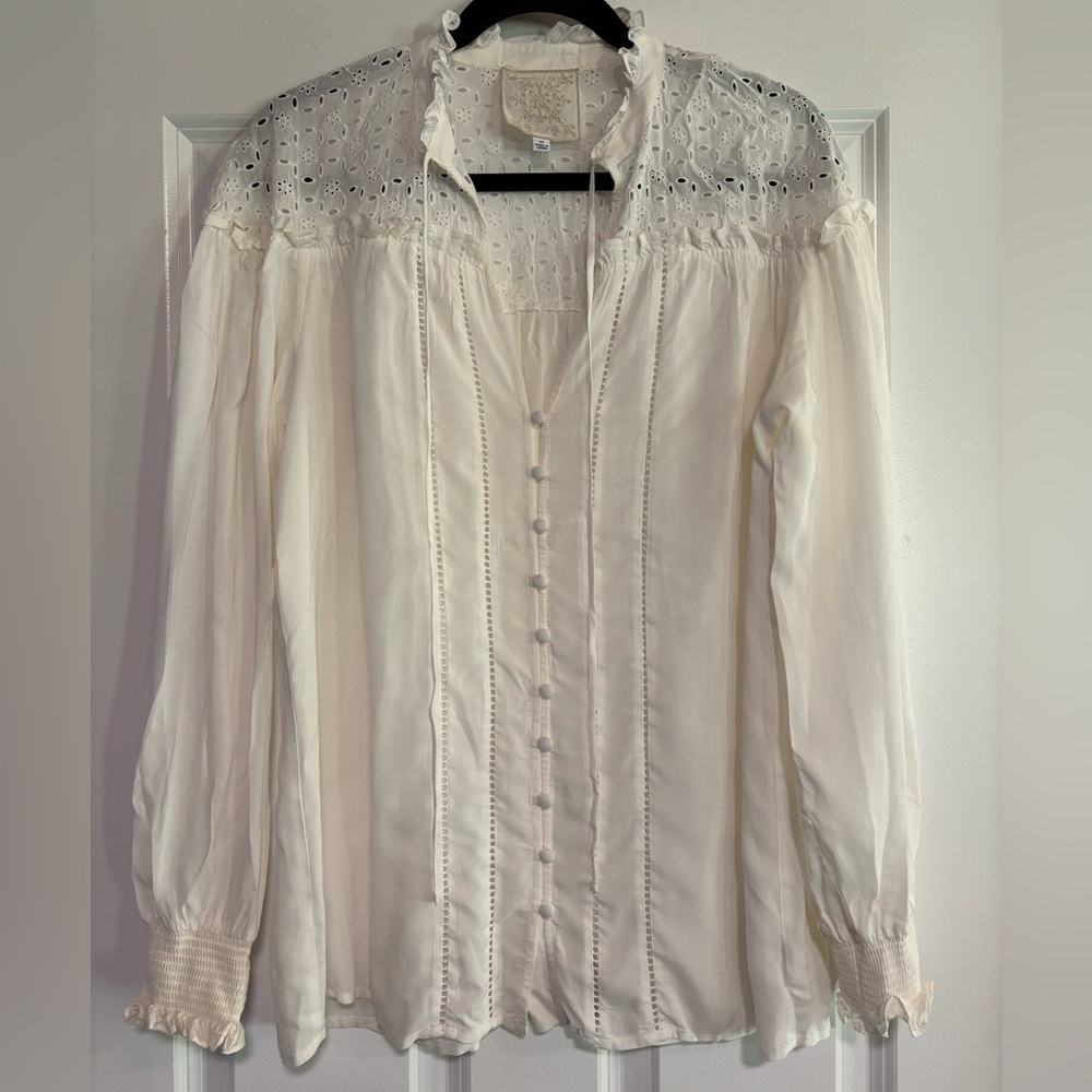 Johnny Was Lace Detail Women's Top, size Medium - Picture 3 of 8